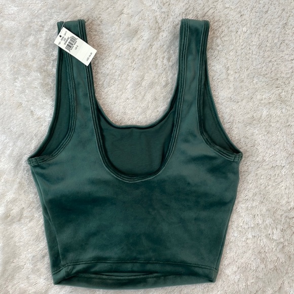 NWT Aerie Velour Cropped Workout Top - Picture 10 of 11